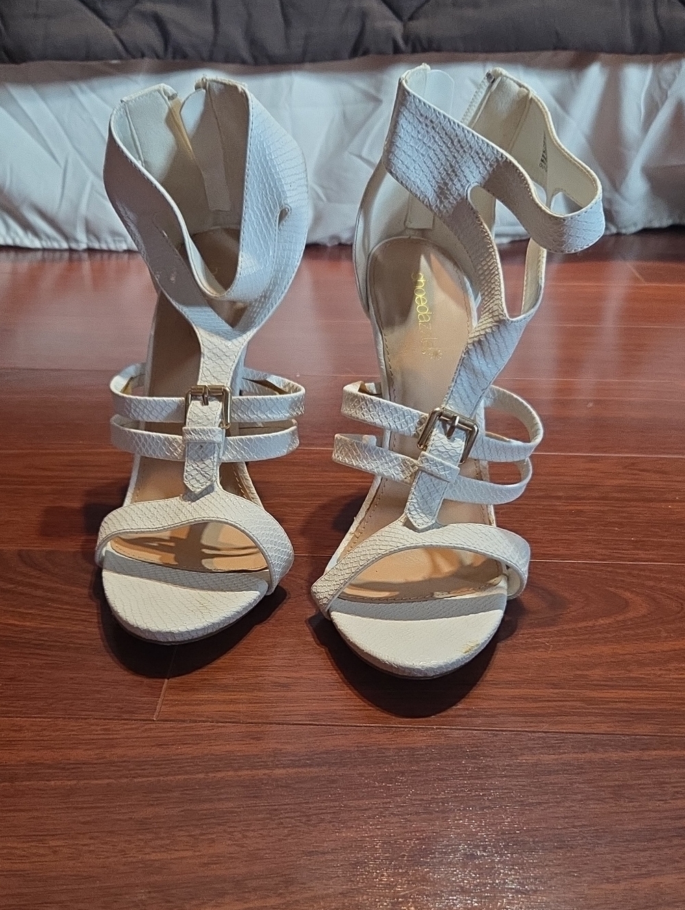 Shoe Dazzle White Strappy High Heel Sandals